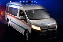 نمای سه رخ از آمبولانس تویوتا هایس 2024